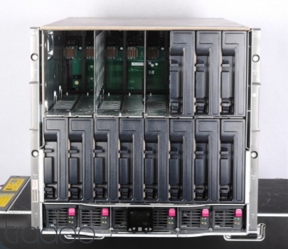 HP BladeCenter / BladeSystem c7000 Enclosure 412152-B22 inkl. 6x Netzteil
