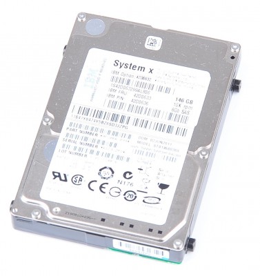 IBM 146 GB 10K Dual Port 6G SAS 2.5" Festplatte 42D0633