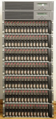 HP EVA8100 Storage System mit 29.4 TB - 98x 300 GB 15K inkl. Lizenzen & 24x7/4h Support