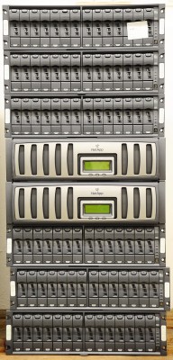 NetApp FAS3050c / FAS 3050c Cluster 84x 144 GB Storage-System 12.1 TB
