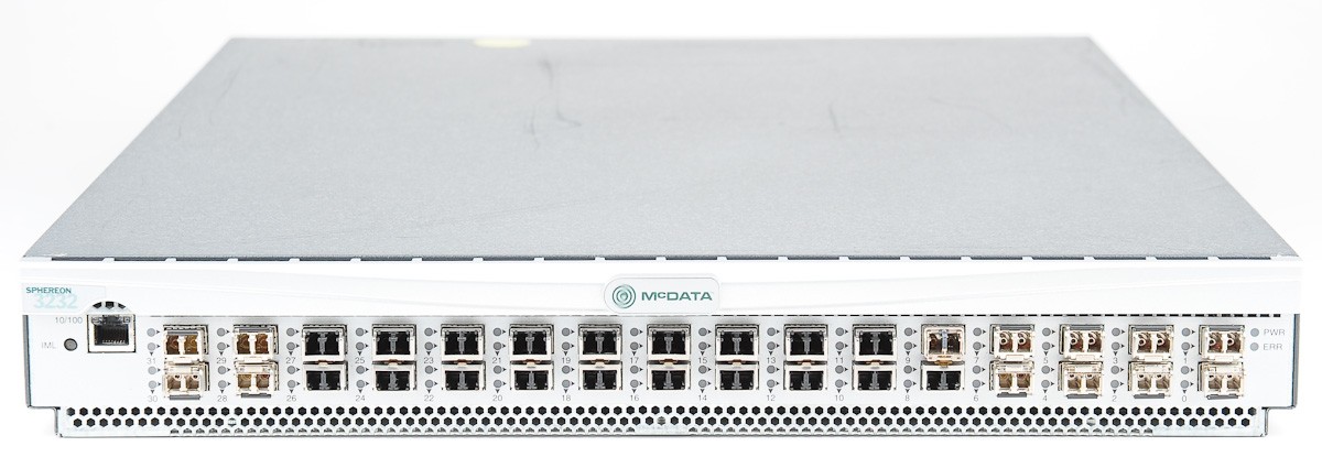 McDATA Sphereon 3232 FC Switch 32 Port 2 Gbit/s, 19"